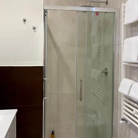 Apartment Laus Via Marchese Di Montrone - Lux & Design In The Center Of - New Opening Bari