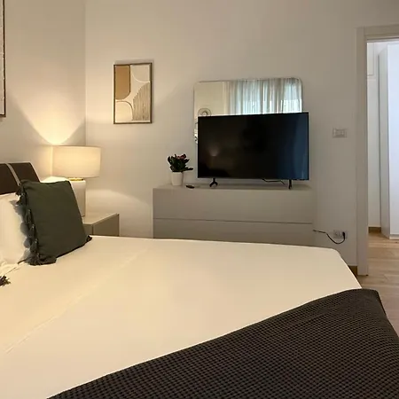 Apartman Laus Via Marchese Di Montrone - Lux & Design In The Center Of - New Opening *