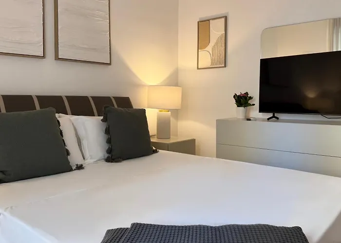 Laus Via Marchese Di Montrone - Lux & Design In The Center Of - New Opening Bari